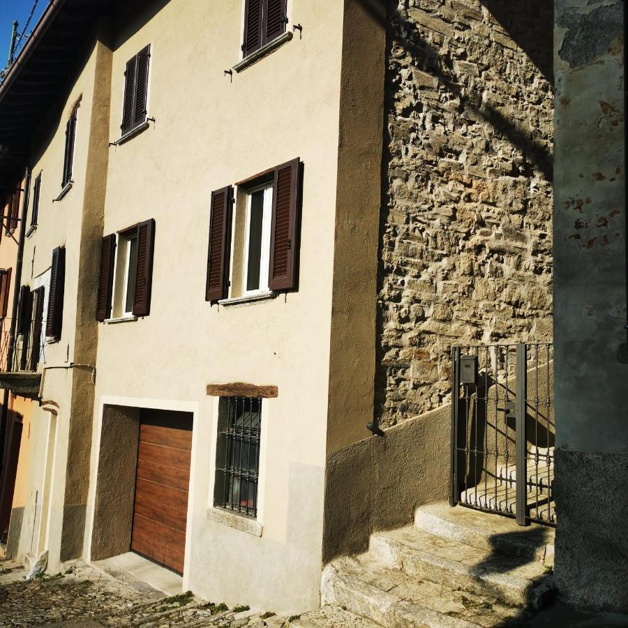 Casa alla Fontana Faggeto Lario Esterno foto